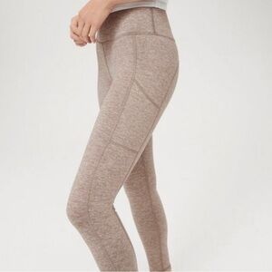 OFFLINE By Aerie The Hugger High Waisted Pocket Legging